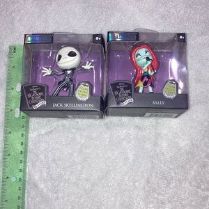 Nightmare before Christmas, middle figures, Jack, skeleton, and Sally